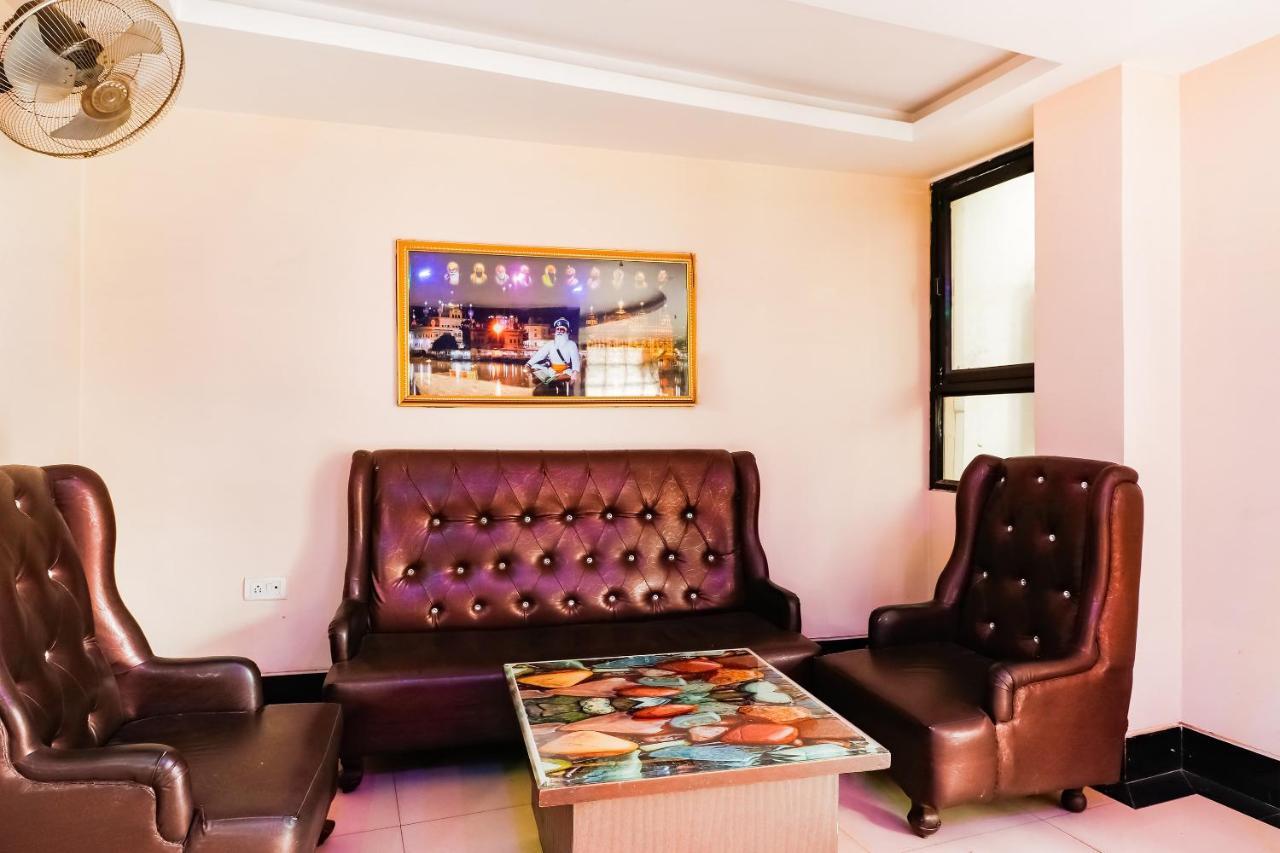 Oyo 71149 Jeet Residency Rewa 외부 사진